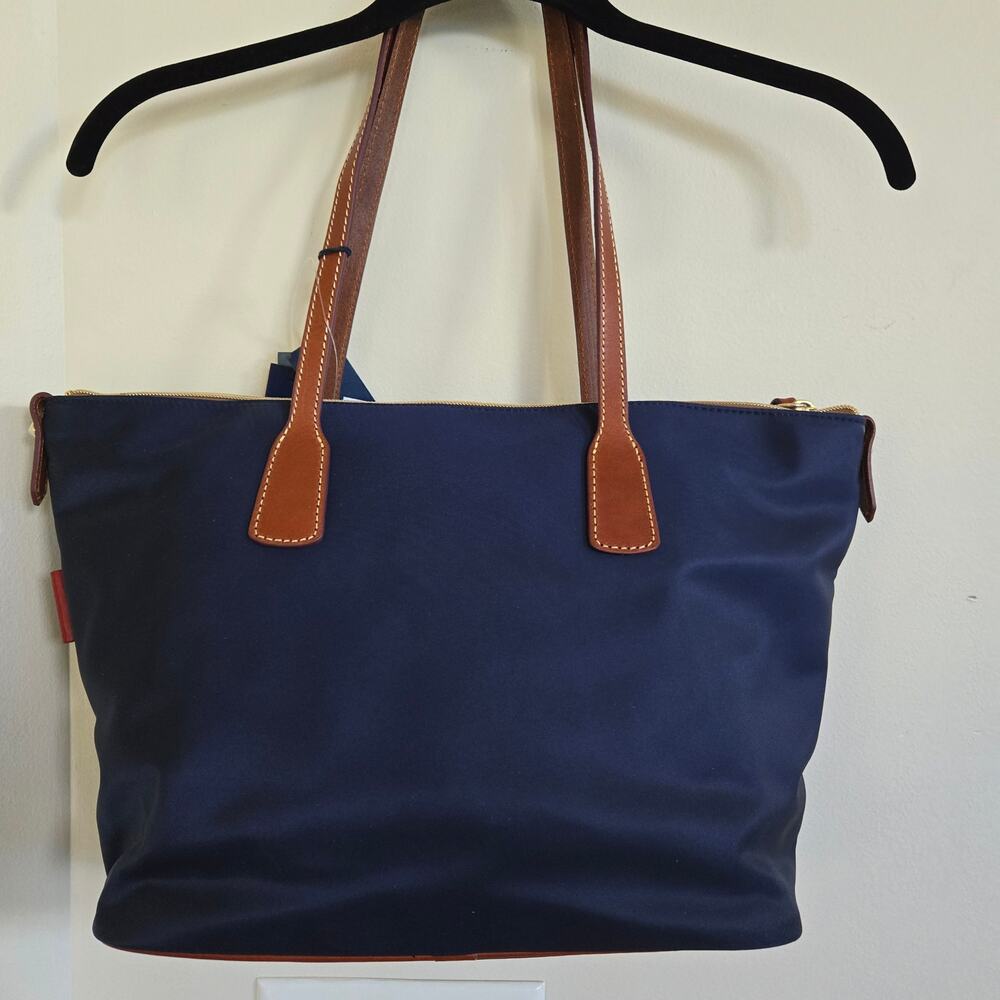 NWT Dooney & Bourke Navy NY Yankees Top Zip Tote w/ID Holder Leather Straps - Picture 6 of 16